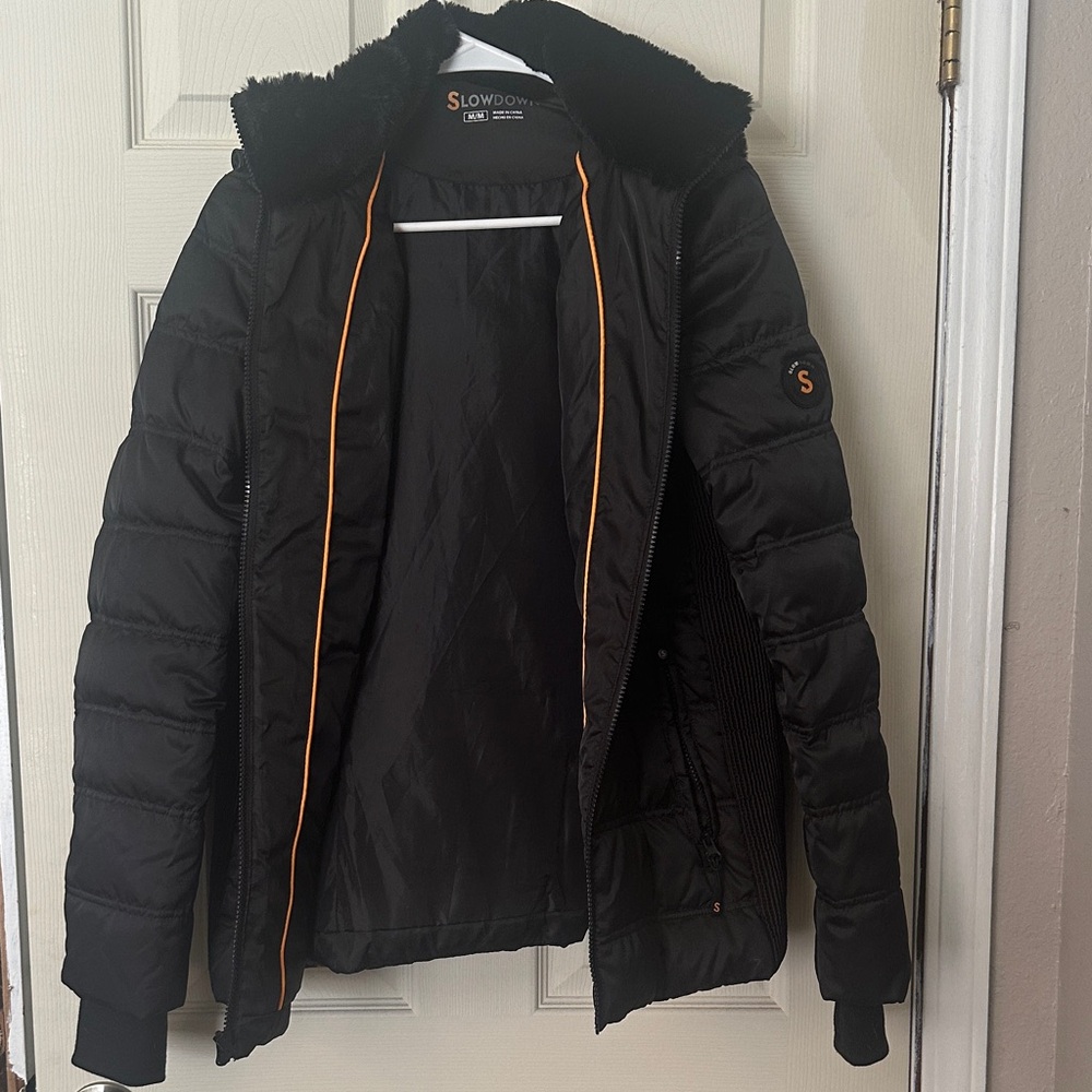 Woman's Black Puffer Jacket